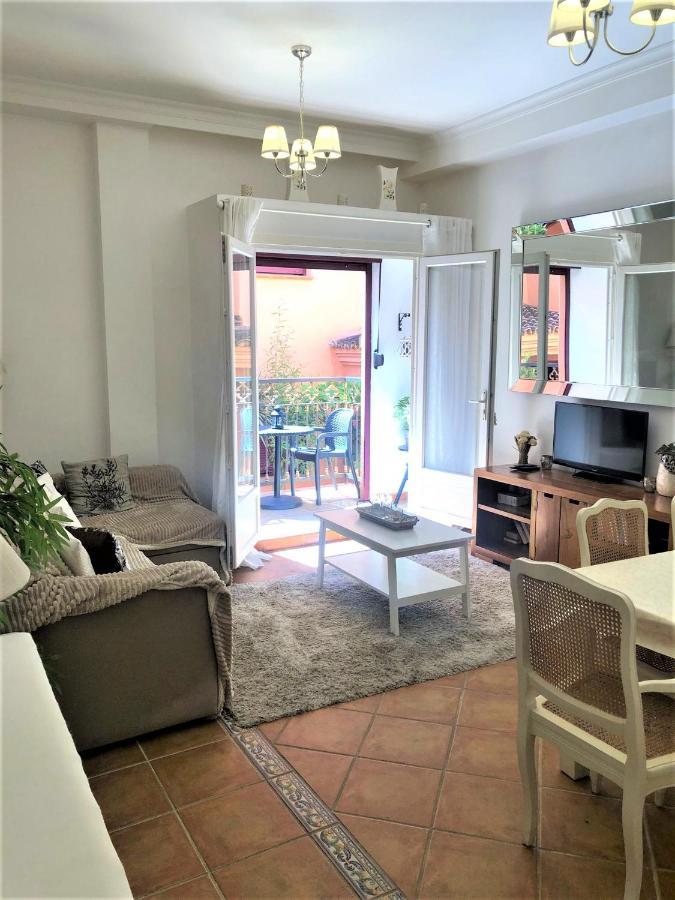 Elegant 2Br Apartment Puerto Banus Marbella Just 12 Minutes Away By G00Giemaps エステポナ エクステリア 写真